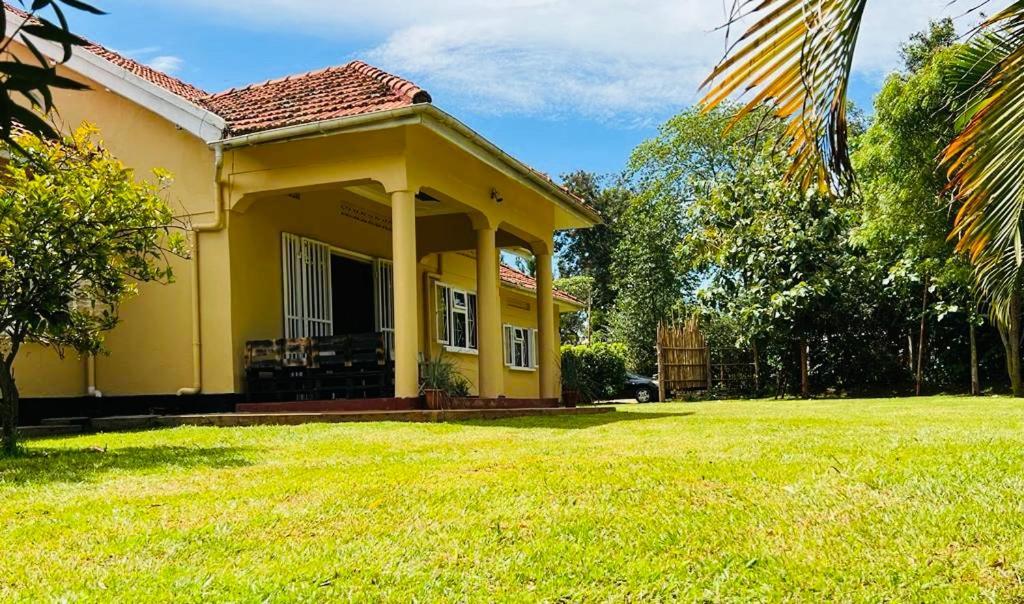 Bed and Breakfast Buutu Nest Jinja Exterior foto